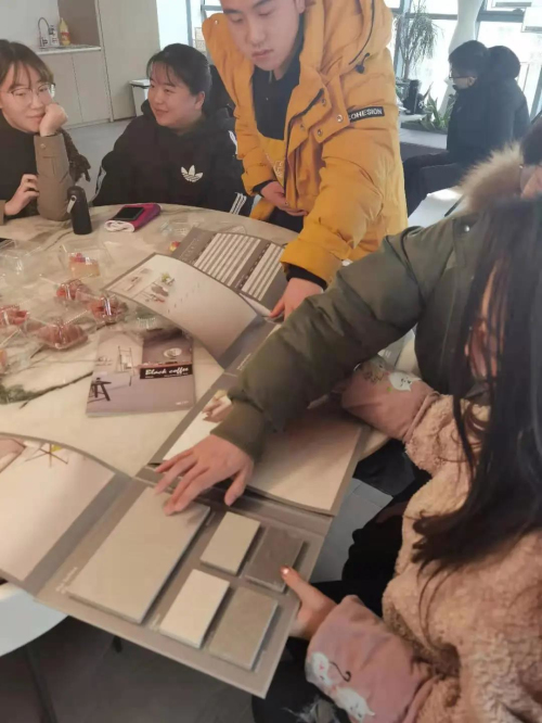 2 90+設計師鑒磚活動1.jpg